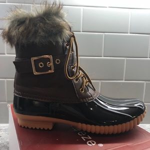 Nature Breeze Duck Boots